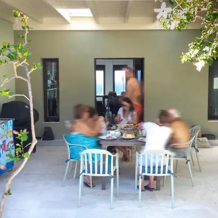 فيلة New - Manika - 3br 3ba Pool