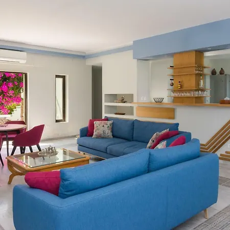 فيلة New - Manika - 3br 3ba Pool *