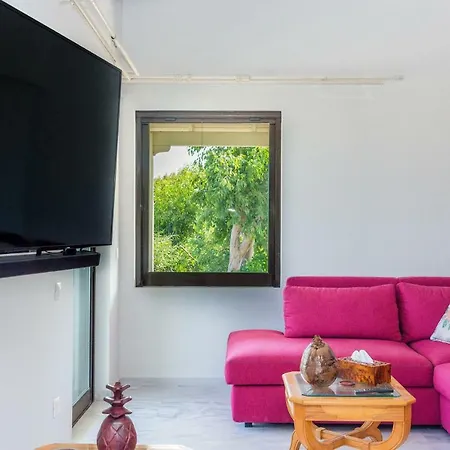 New - Manika - 3br 3ba Pool * أيّا فوتيا